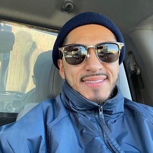 Meet your Posher, Edgar